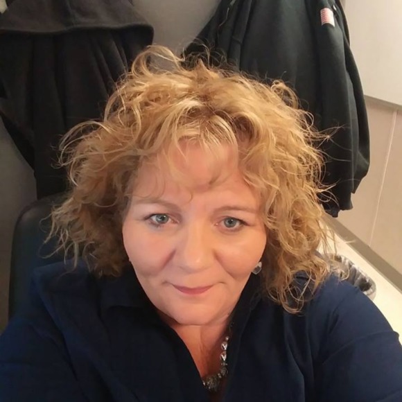 Meet your Posher, Joy - Picture 1 of 1